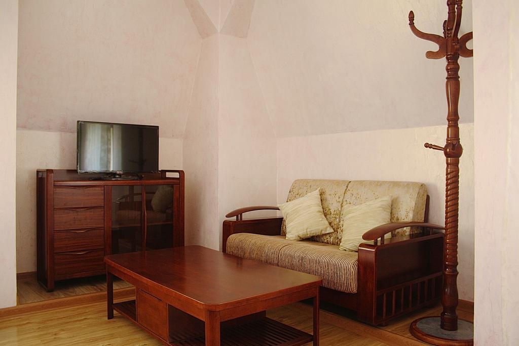 Little Shangri-La Alma-Ata Kamer foto